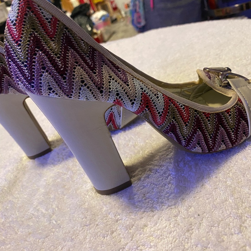 Vintage Heels By NAUGHTY MONKEY - Heel Height Is 4 Inches - Size 7 - Box 51